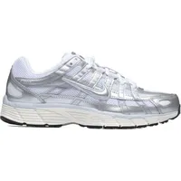 Nike P-6000 Damen White/Metallic Silver/Blue Tint/Sail 38