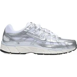 Nike P-6000 Damen White/Metallic Silver/Blue Tint/Sail 38