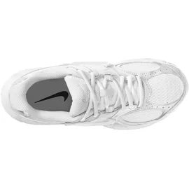 Nike V5 RNR Damen White/White/Black/Metallic Silver 38