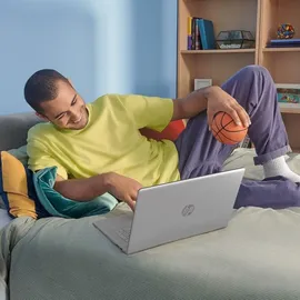 HP 17-cn3135nw Intel Core i5-1334U 16 GB RAM 512 GB SSD Win11 Home