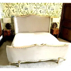 Casa Padrino Luxus Barock Doppelbett Creme / Gold - Antik Stil Massivholz Bett - Luxus Schlafzimmer Möbel im Barockstil - Barock Möbel - Barock Einrichtung - Schlafzimmer Einrichtung