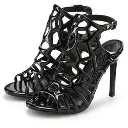 High-Heel-Sandalette "Sandalette mit Cut-Outs", Damen, Gr. 41, schwarz, Obermaterial: 100% Polyurethan. Futter: 100% Polyurethan. Decksohle: 100% Lederimitat. Laufsohle: 100% Synthetik, LASCANA BELLE AFFAIRE, sexy, Schuhe, verführerischer Sommerschuh in Lack-Optik, Sandale