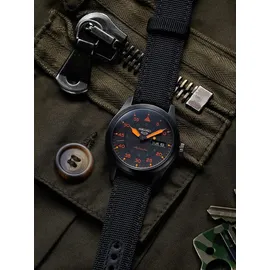 Seiko 5 Sports Textil 39,4 mm SRPH33K1