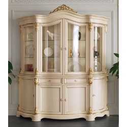 Casa Padrino Luxus Barock Vitrinenschrank Cremefarben / Gold - Handgefertigter Massivholz Vitrine mit 8 Türen und 2 Schhubladen - Prunkvolle Barock Möbel - Luxus Qualität - Made in Italy