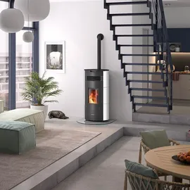 Justus Norta Pelletofen Seidenweiß 8 kW