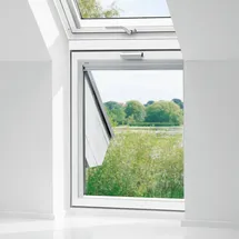VELUX Flachdachfenster 134 x 115 cm
