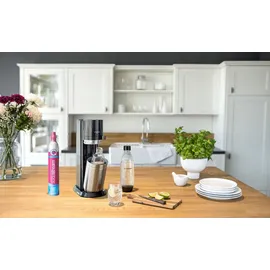 Sodastream Duo schwarz + Glaskaraffe + PET-Flasche + Zylinder