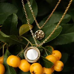 Zendala Layering-Halskette Perlmutt/Gold - Holzkern Modell: Jewelry