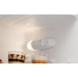 Amica KGCL 384 155-1 W Kühl-Gefrierkombination (157 l, 1474 mm hoch, Weiß)