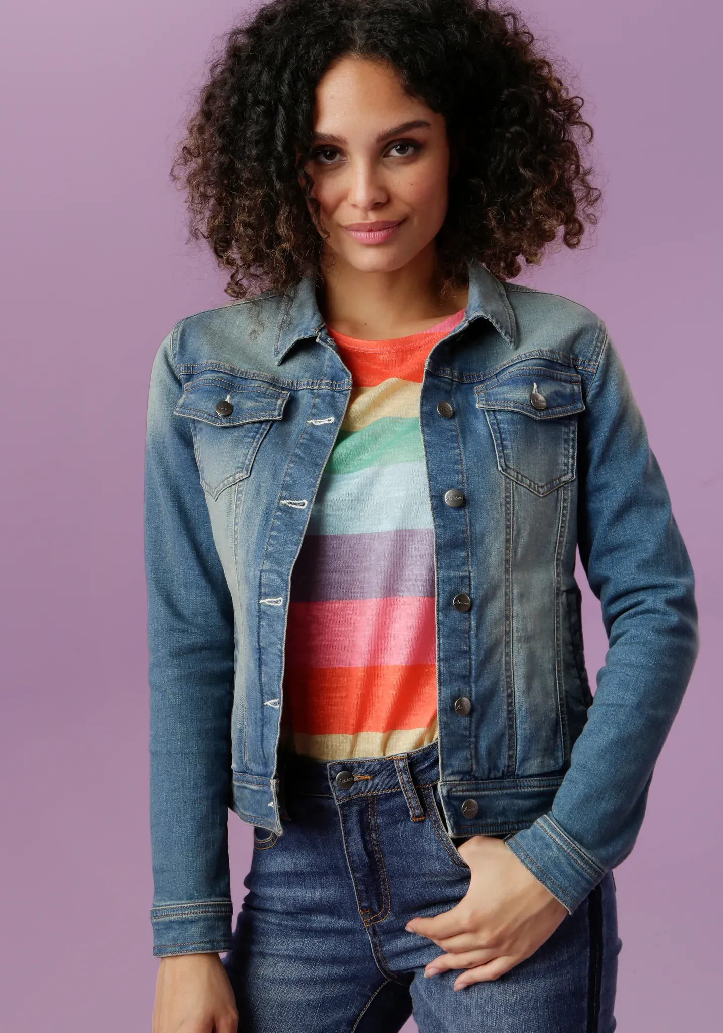 Jeansjacke ANISTON CASUAL, Damen, Gr. 38, blau (used, blau), Web, Obermaterial: 98% Baumwolle, 2% Elasthan, used, figurbetont kurz, Ärmel mit Ärmelschlitz 1-Knopf-Manschette mit Knöpfen, Jacken Jeansjacke, in Used-Waschung