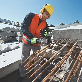 Bosch GWS 18V-10 inkl. 1x Procore Akku 4,0 Ah + Ladegerät