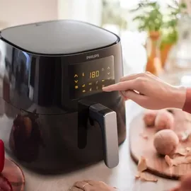 Philips Essential Airfryer XL HD9270/70