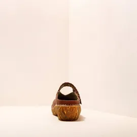 El Naturalista Clogs Braun 40