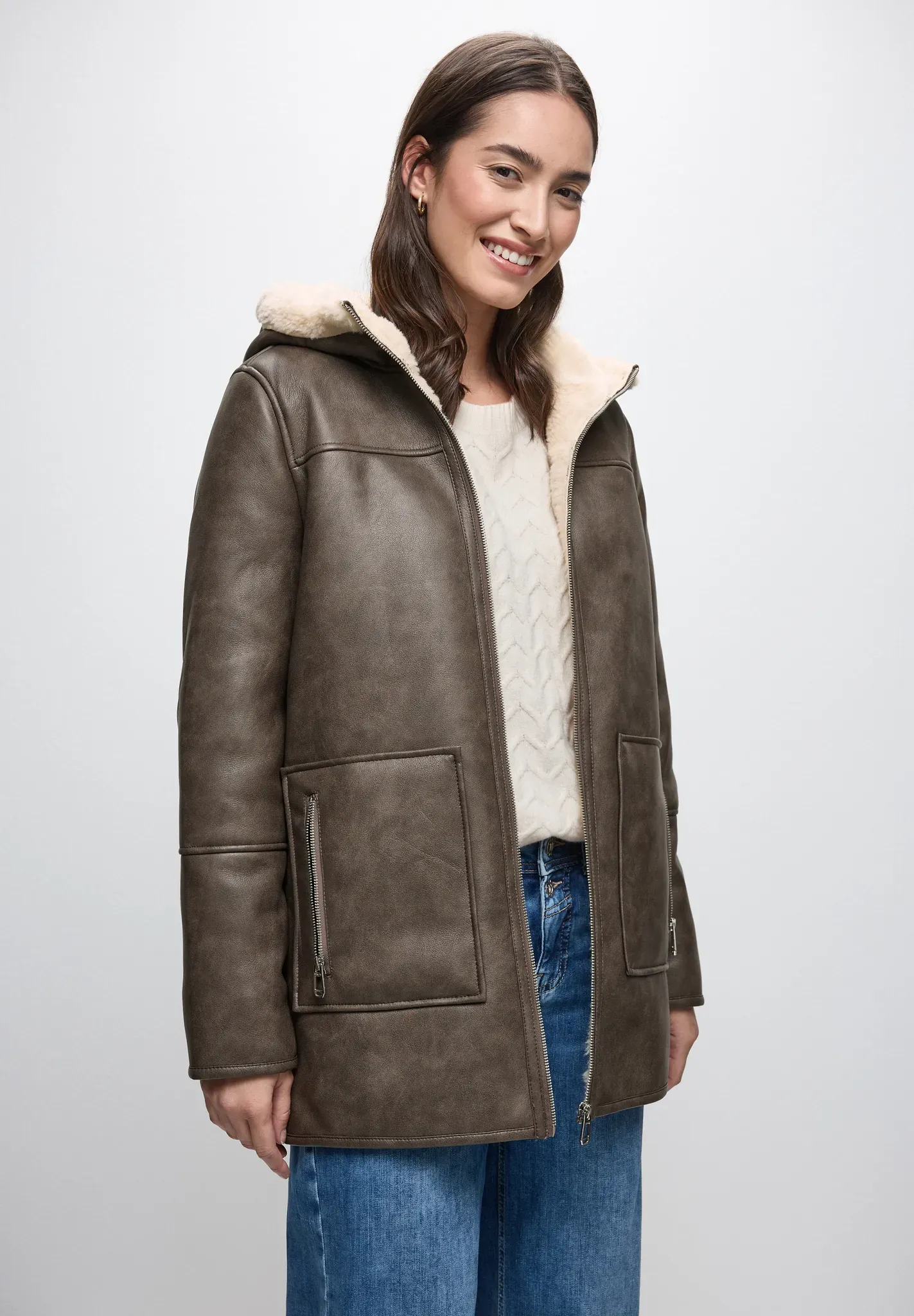 Lederimitatjacke STREET ONE, Damen, Gr. 44, sandy mocca, Stoff, Obermaterial: 100% Polyester. Futter: 100% Polyester, unifarben, normal normal, ohne Ausschnitt, abgesteppt, Jacken, mit Teddy-Futter und Teddy-Kapuze
