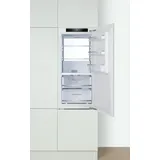 Amica Einbaukühlschrank EVKSX 352 250, 122,1 cm hoch, 55,6 cm breit weiß