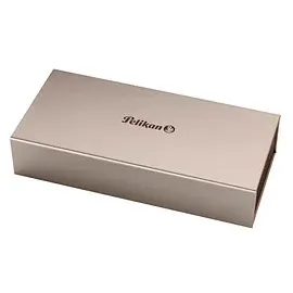 Pelikan Classic P 205 Patronenfüller schwarz hochglänzend F (fein)