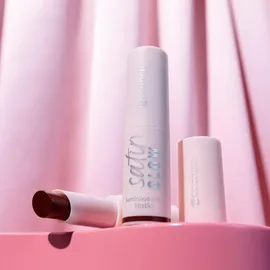 Essence satin GLOW cremiger Lippenstift mit Satin-Finish Farbton 06 Deja-brew 3.5 g