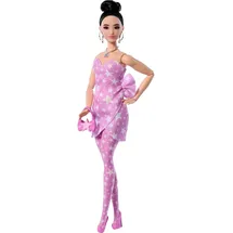 Barbie Deluxe Style Fashion Doll (JJN71)