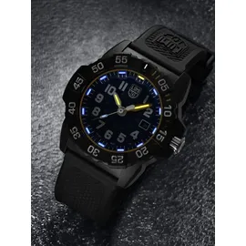 Luminox Navy Seal Foundation Kautschuk 45 mm XS.3503.NSF