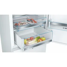 Bosch Serie 6 KGE39AWCA