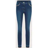 Madeleine Slim Fit Jeans mit Kettendetails in darkblue | Gr.: 22