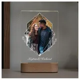 Geschenkfreude Acrylglas Bild mit Wunschname und Foto - Beleuchteter Bilderrahmen LED - Personalisierte Geschenke Foto mit Licht - Valentinstags Geschenke für Ihn und Sie - LED Deko mit UV-Druck