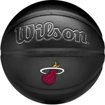 Wilson NBA Team Premiere Basketball, Dynamisches Tiefendesign mit strukturierter Schlangenhaut und besticktem Teamaufnäher, Team: Miami Heat, Farbe: Schwarz, Größe: 7