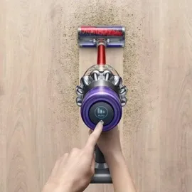 Dyson V11 Fluffy nickel/rot