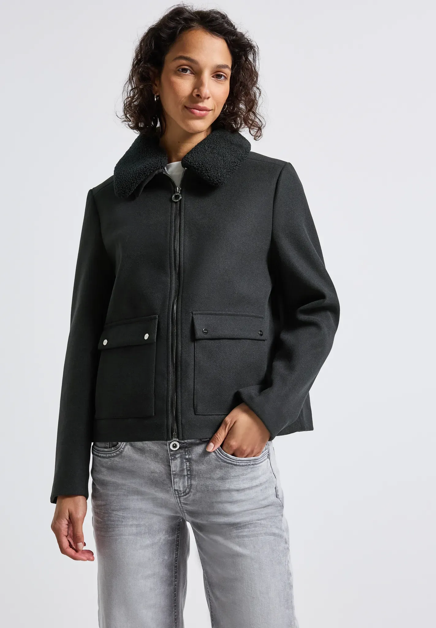 Outdoorjacke STREET ONE, Damen, Gr. 44, blau (obsidian blau), Stoff, 90% Polyester, 10% Viskose, unifarben, normal normal, V-Ausschnitt, normaler Saum, Jacken Outdoorjacke, in Woll-Optik