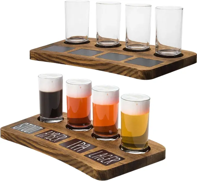 MyGift Bierverkostungsbrett-Set mit 4 Verkostungsgläsern, Braunes Holz-Serviertablett und Kreidetafel-Etiketten, 2er Set