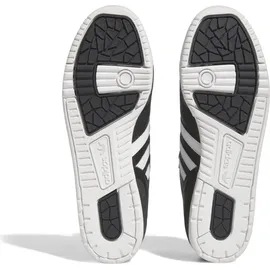 adidas Rivalry Low Core Black / Cloud White / Core Black 42