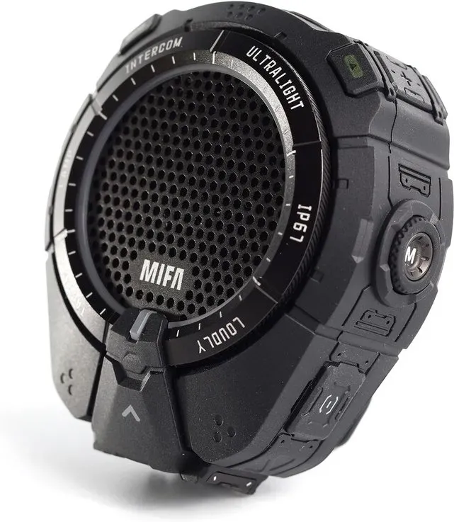 MIFA Yukon tragbarer Bluetooth-Lautsprecher mit IPX7 wasserdicht und Intercom-Mesh-Netzwerk aus 6 Einheiten – robustes Gruppenkommunikation im Außenbereich für Wandern, Camping & Offroad