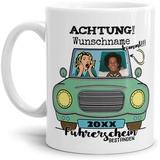 Tassendruck Fototasse selbst gestalten mit Name, Jahr und Foto - Personalisierte Foto-Geschenke zur bestandenen Führerscheinprüfung | Personalisiertes Geschenk, 300ml, Weiß