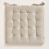 ROOM99 Nova Stuhlkisse 40 x 40 cm Sitzkisse Sitzpolster mit bändern Zierkissen Stuhl Boden Bodenkissen Kissen Outdoor Indoor Wohnzimmer Velvet Samt Beige,1 Stück