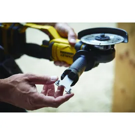 Stanley SFMCG400M2K inkl. 2 x 4,0 Ah + Koffer
