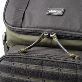 thinkTANK Think Tank DarkLight Backpack 20L montane green | nach 60 EUR thinkTANK Winter Promotion| Preis nach Code NIKOLAUS