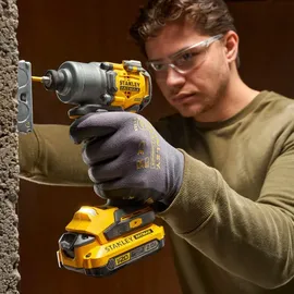 Stanley SFMCF830D2K-QW inkl. 2 x 2,0 Ah