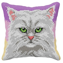 Kreuzstichkissen "Weiße Katze auf Pastell"