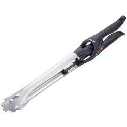 TROIKA Grillbesteck-Set TROIKA BBQ + LIGHT – BBQ01/ST – Grillzange & herausnehmbare LED-Taschenlampe – warmweißes LED-Licht – feststellbar, lebensmittelecht (LFGB geprüft) – hitzebeständiger