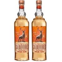 CAZADORES Tequila Reposado, 40% Alkoholgehalt, 70cl / 700ml, Doppelt Destillierter Alkohol aus 100% Blauer Weber-Agave (Packung mit 2)