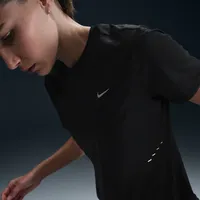 Nike Damen Swift Dri-Fit SS Top schwarz