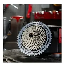 E-Thirteen E*THIRTEEN kassette helix race gravel | 9-45 Zähne | grau