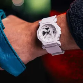 Casio G-Shock GA-2300-7A Kunststoff 42 mm