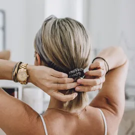 AILORIA Set Scrunchies S und M aus Seide DOUX