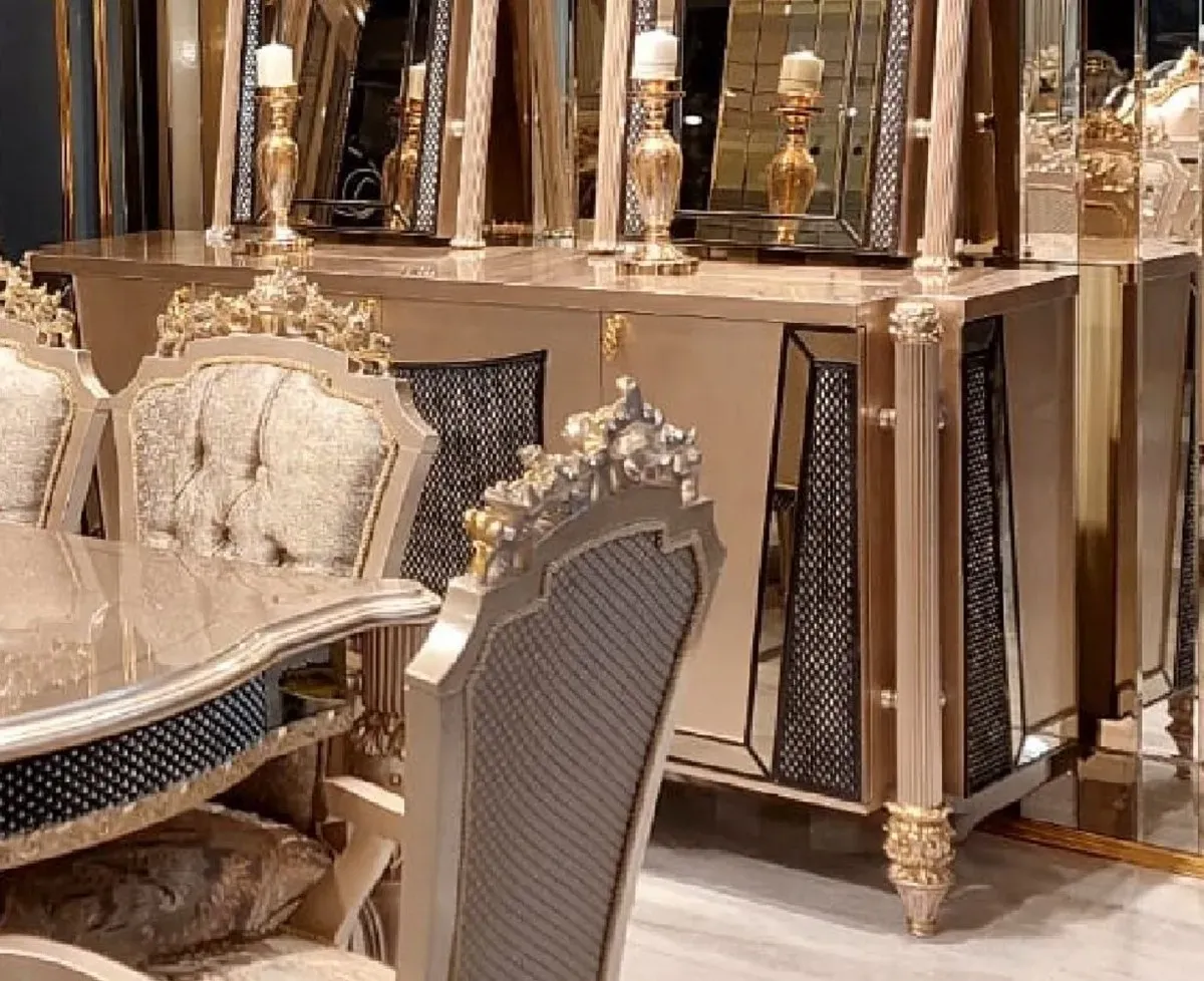 Casa Padrino Luxus Barock Sideboard Grau / Schwarz / Gold - Barockstil Massivholz Schrank mit 4 Türen - Luxus Esszimmer Möbel im Barockstil - Barock Esszimmer Möbel - Barock Küchen Möbel