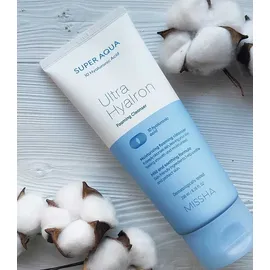 Missha Super Aqua Ultra Hyaluron Reinigungsschaum 200 ml