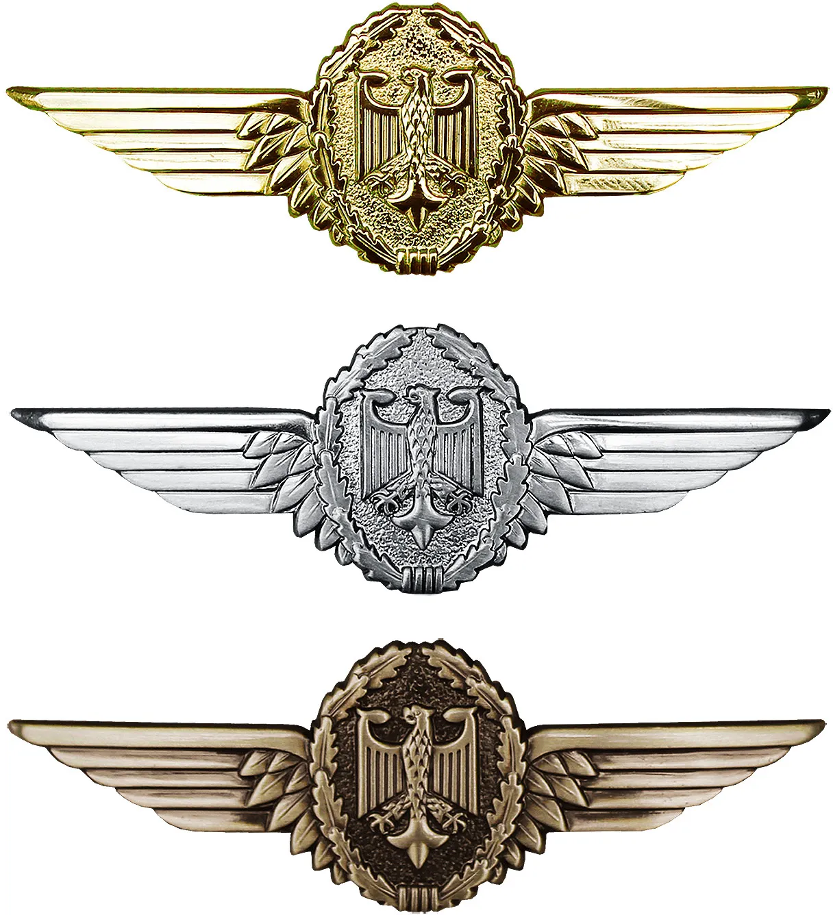 Tätigkeitsabzeichen Metall Militärflugzeugführer, Farbe Gold
