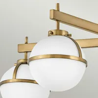 Licht-Erlebnisse Deckenleuchte SOREN Messing Antik Weiß 5x E14 bis