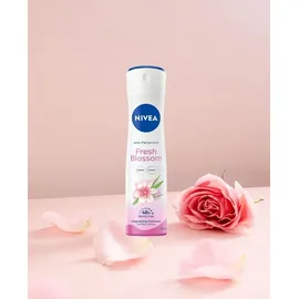 NIVEA Fresh Blossom Antitranspirant Spray 150 ml