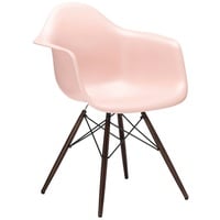Vitra Stuhl Eames Plastic Armchair DAW 83x63x59 cm zartrosé rosa, Gestell: Ahorn nussbaumfarbig, Designer Charles & Ray Eames
